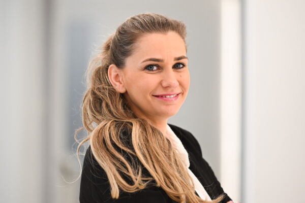 Portrait von Arijeta